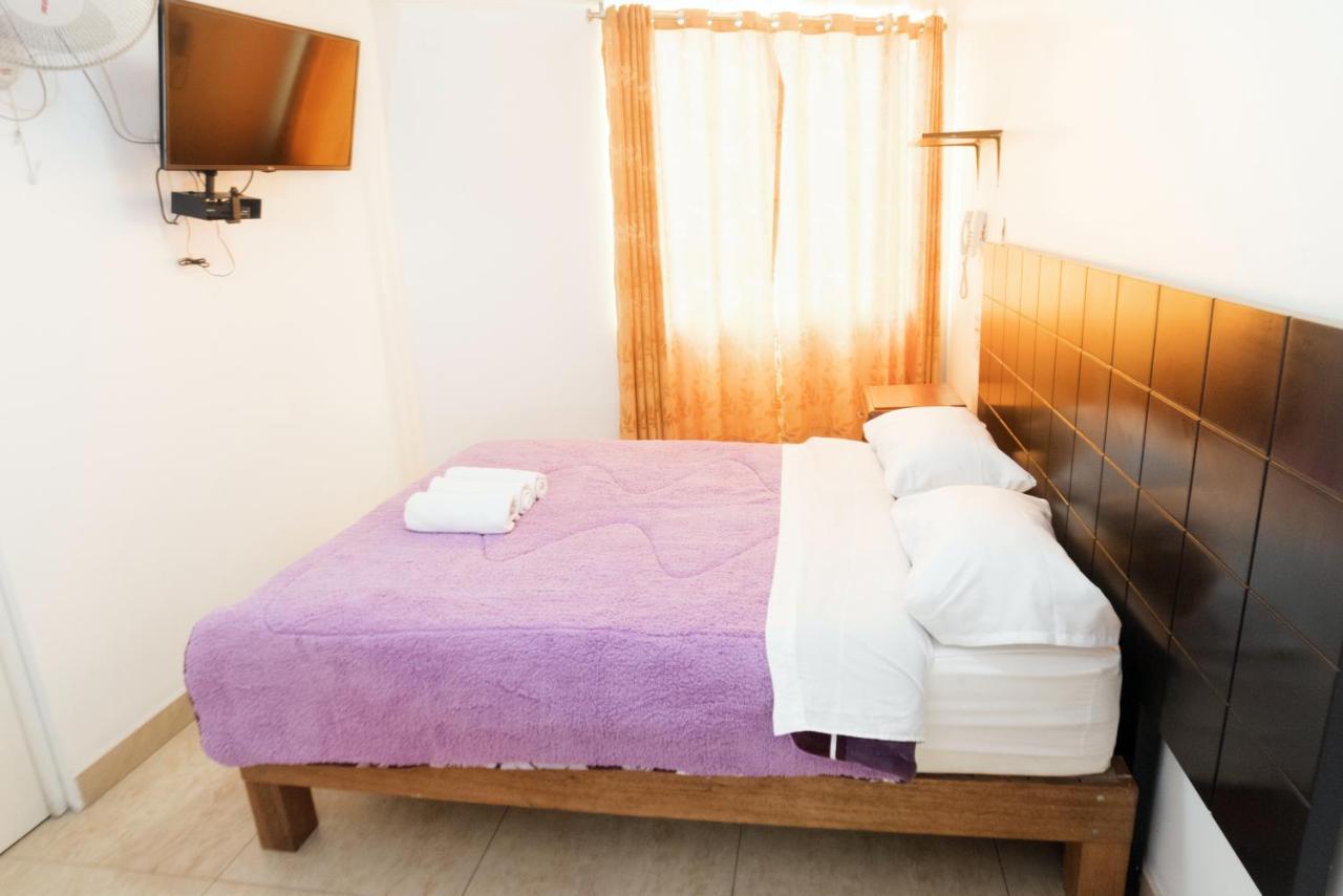Hostal Suenos Brena Lima Exterior foto